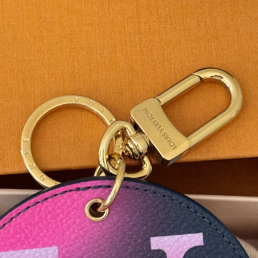 Louis Vuitton Bag Charm Key Holder M00665, Midnight Fuschia - Picture 7 of 13